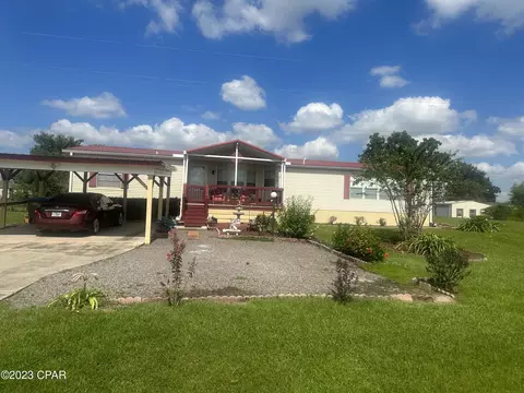 7322 Copenhagen Dr, Panama City, FL 32404