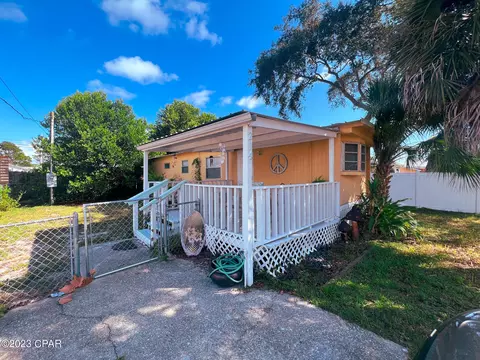 214 Casa Place Pl, Panama City Beach, FL 32413