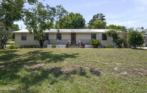 610 Malaga Pl, Panama City Beach, FL 32413