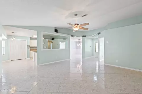 426 Jillian Dr, Crestview, FL 32536 photo 4