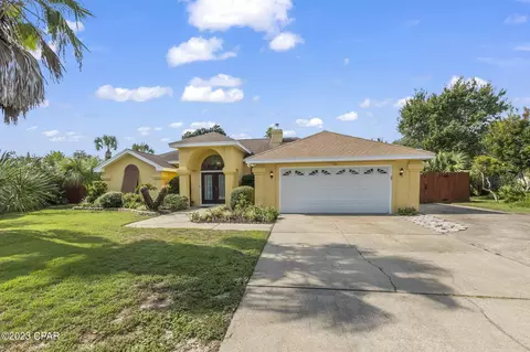 129 Grand Lagoon Shores Dr, Panama City Beach, FL 32408