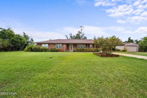 1017 Illinois Ave, Lynn Haven, FL 32444