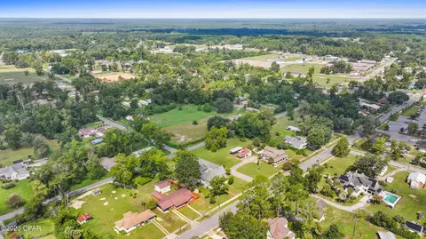 742 3rd St, Chipley, FL 32428 photo 59