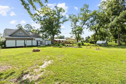 742 3rd St, Chipley, FL 32428 photo 42