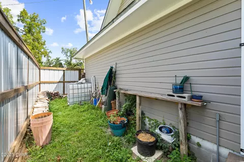 742 3rd St, Chipley, FL 32428 photo 52
