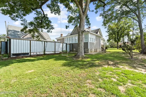 742 3rd St, Chipley, FL 32428 photo 49