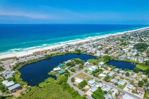 201 Lahan Blvd, Panama City Beach, FL 32413