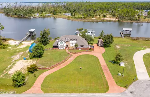 4712 E Bay Dr, Panama City, FL 32404