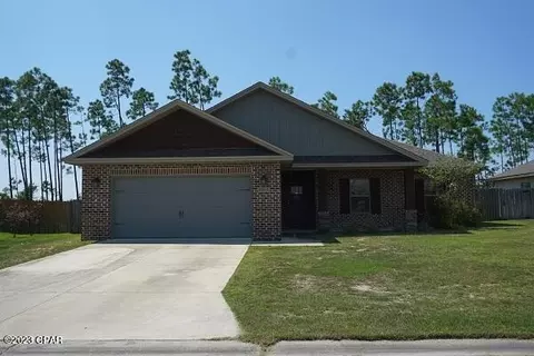 3565 Cedar Park Dr, Panama City, FL 32404