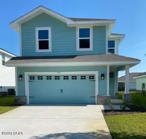797 Riverwalk Cir, Freeport, FL 32439