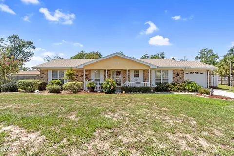 1814 Maine Ave, Lynn Haven, FL 32444