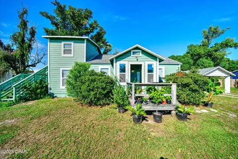 615 Bay Ave, Panama City, FL 32401