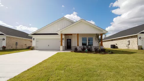 2637 Outlaws Way, Panama City, FL 32405