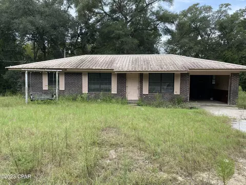 2452 Hawkins St, Westville, FL 32464