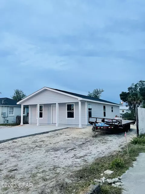 1112 Mckenzie Ave, Panama City, FL 32401