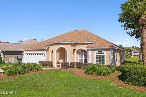 2415 Pelican Bay Ct, Panama City Beach, FL 32408