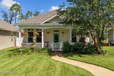 4026 Riverside Dr, Panama City, FL 32404
