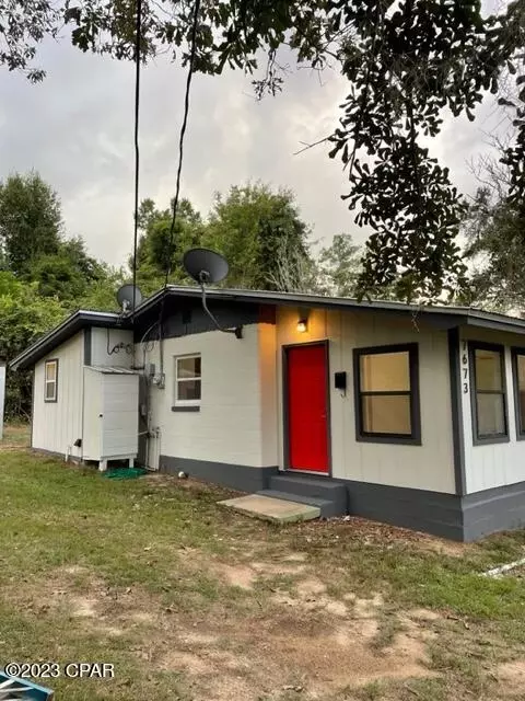7673 Pear Rd, Sneads, FL 32460 photo 2