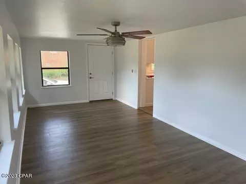 7673 Pear Rd, Sneads, FL 32460 photo 5