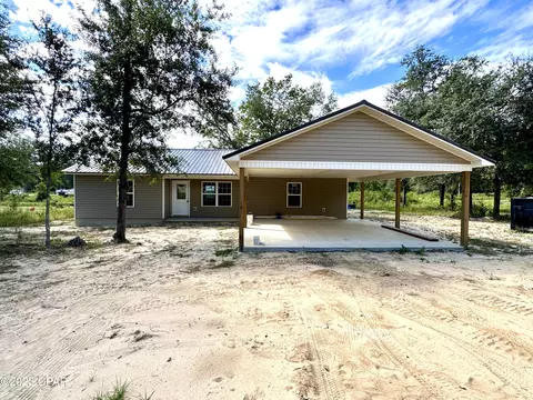 6689 Grande Oak Loop, Grand Ridge, FL 32442