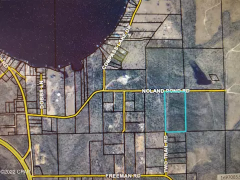 000 Noland Pond Rd, Alford, FL 32420