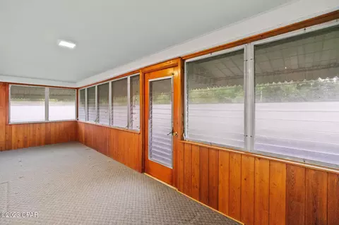 527 Main St, Chipley, FL 32428 photo 4