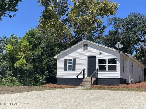 8000 Church St, Sneads, FL 32460