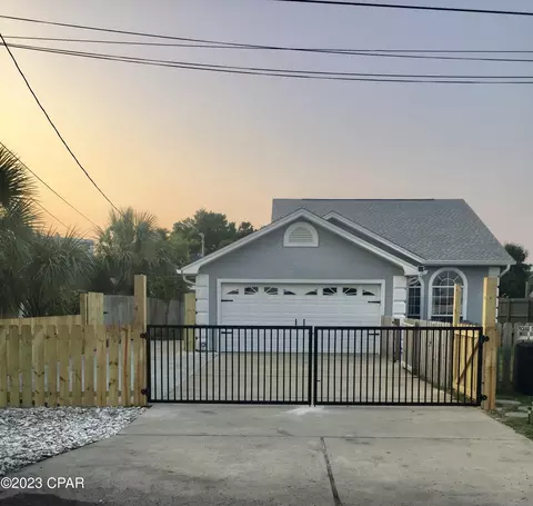 16902 Junipero Ave, Panama City Beach, FL 32413