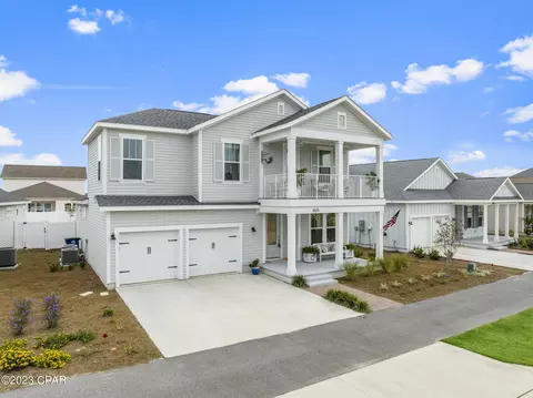 1025 N Discovery Loop, Panama City, FL 32405