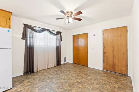 555 Davis St, Chipley, FL 32428 photo 10