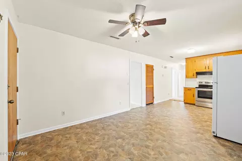 555 Davis St, Chipley, FL 32428 photo 12