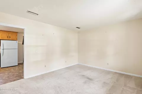 555 Davis St, Chipley, FL 32428 photo 6