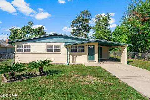 728 N 9th Plz, Panama City, FL 32404