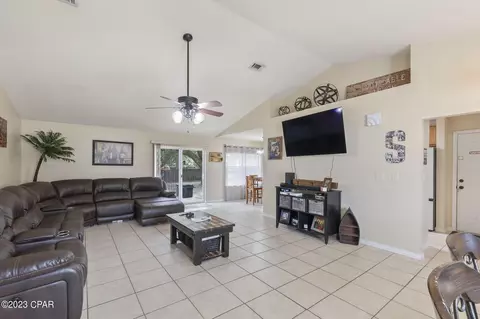 1256 Jefferyscot Dr, Crestview, FL 32536 photo 4