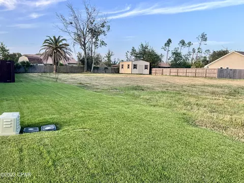 2331 Raintree Pl, Lynn Haven, FL 32444