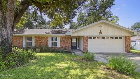624 Old Hickory St, Panama City, FL 32404