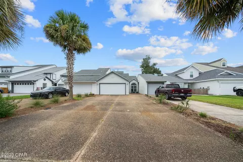 2109 Country Club Dr, Lynn Haven, FL 32444