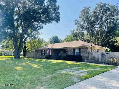 6405 Meadow Field Cir, Pensacola, FL 32526