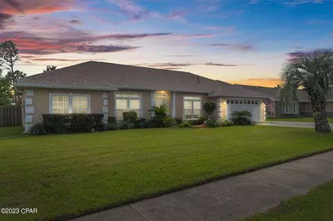 6808 Forsythe Dr, Panama City, FL 32404