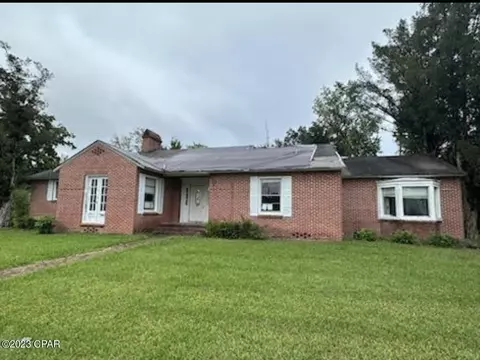 731 5th St, Chipley, FL 32428 photo 1