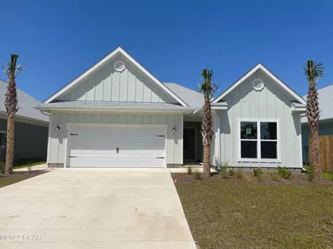 915 Backwater Rd, Port St Joe, FL 32456