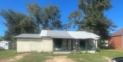 15724 NW Broad St, Altha, FL 32421 photo 1