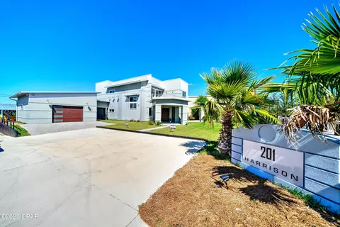 201 Harrison Ave, Panama City, FL 32401