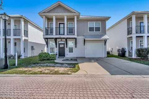 306 Gabrielle Ln, Panama City, FL 32404