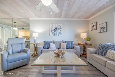 130 White Sandy Dr, Panama City Beach, FL 32407