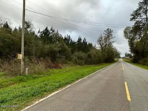 6426 Douglas Ferry Road, Vernon, FL 32462