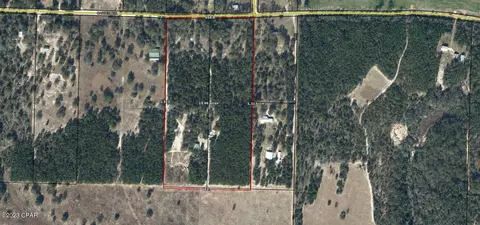2941 Carter Cir, Chipley, FL 32428