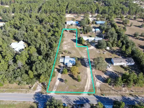 929 Spikes Rd, Southport, FL 32409