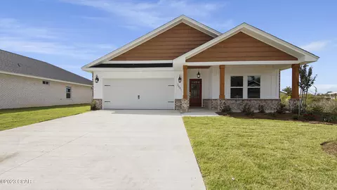 2641 Outlaws Way, Panama City, FL 32405
