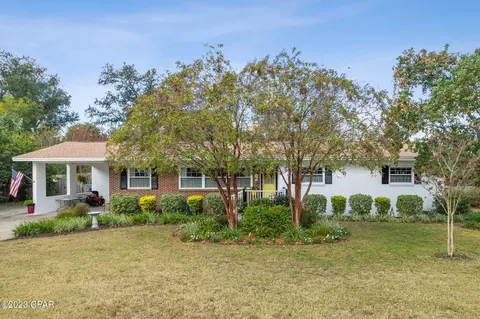233 N Macarthur Ave, Panama City, FL 32401